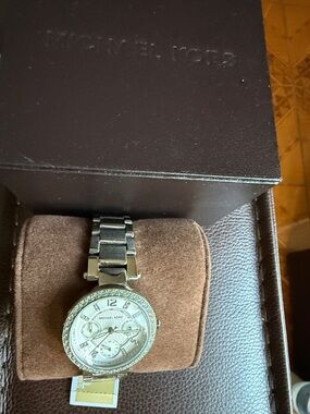 Michael Kors Silver Crystal-Trim Bracelet Watch